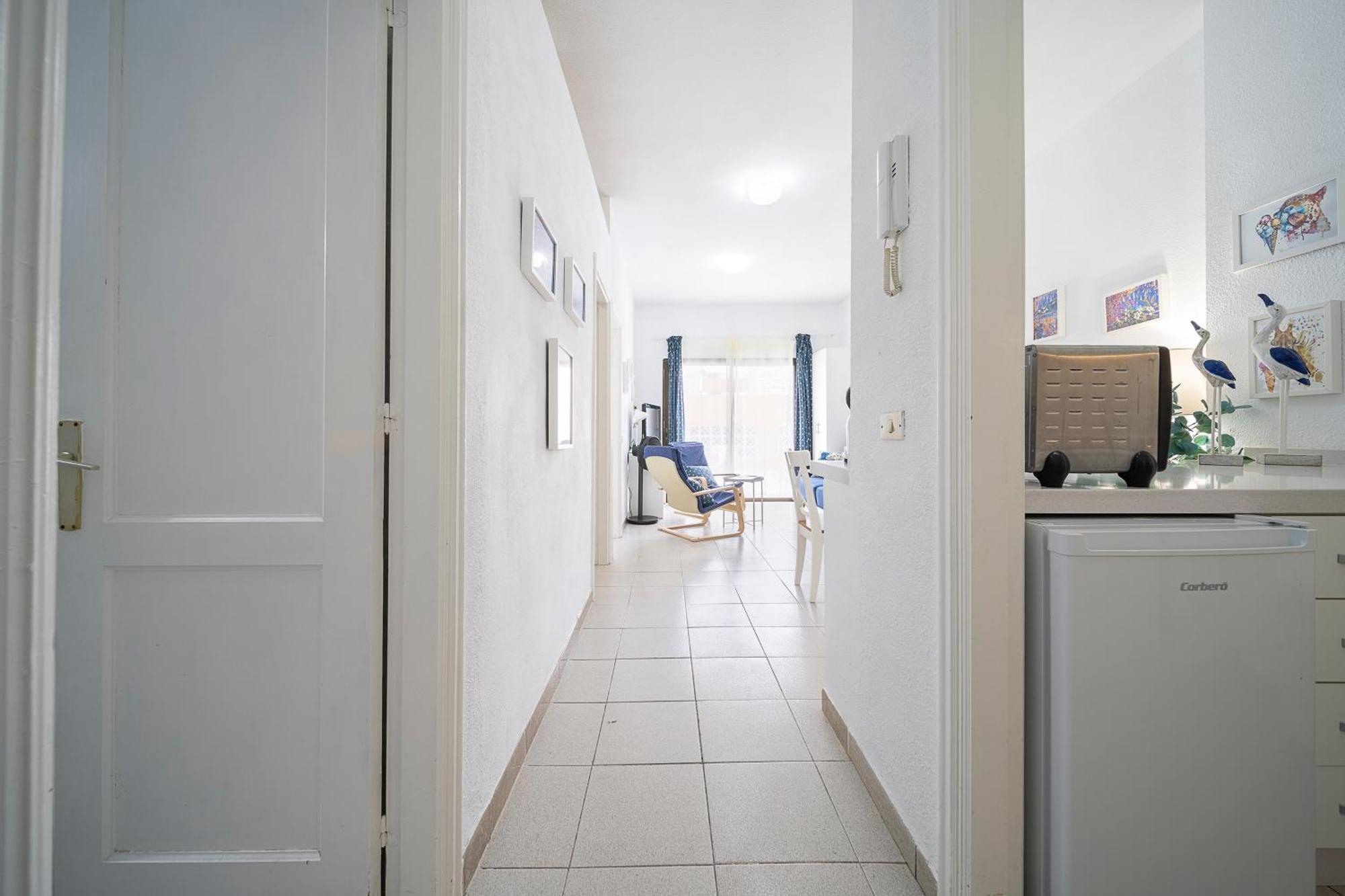 Seguro El Sol - 2 Bed Sunkissed With Pool And Tennis Court * Puerto de Santiago (Tenerife)